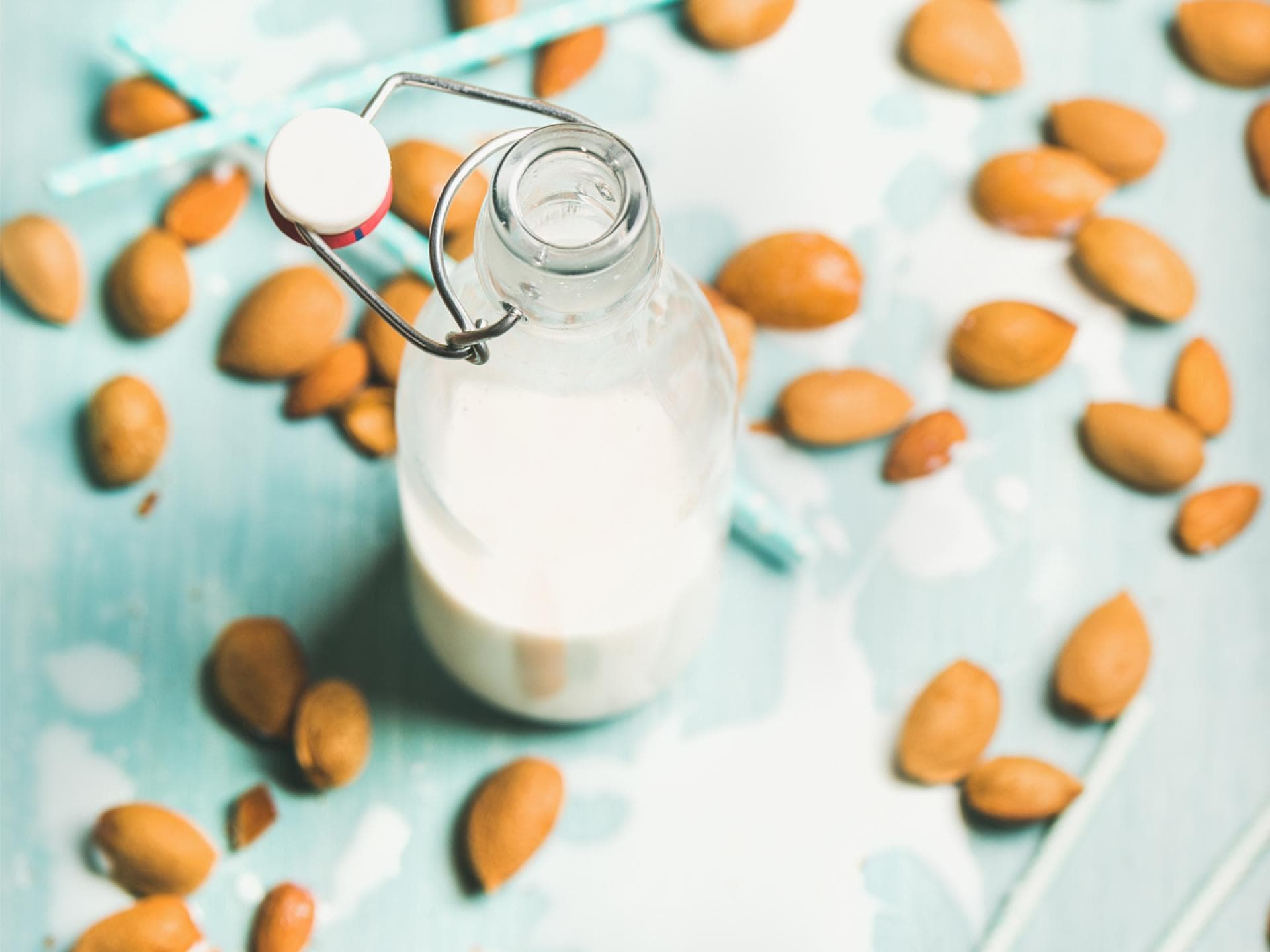 mandelmilch selber machen so gehts mandelmilch selber machen so gehts
