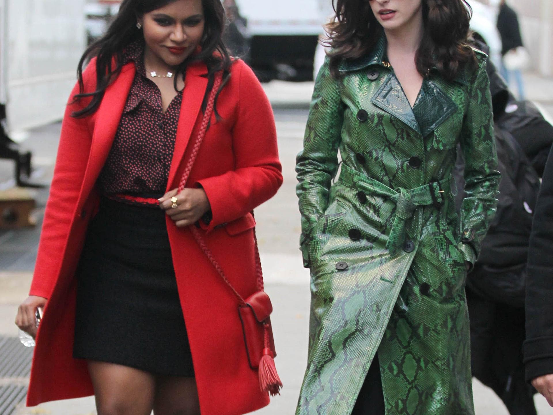 hathaway_kaling_oceans8_ddp_07378191_2000x1500