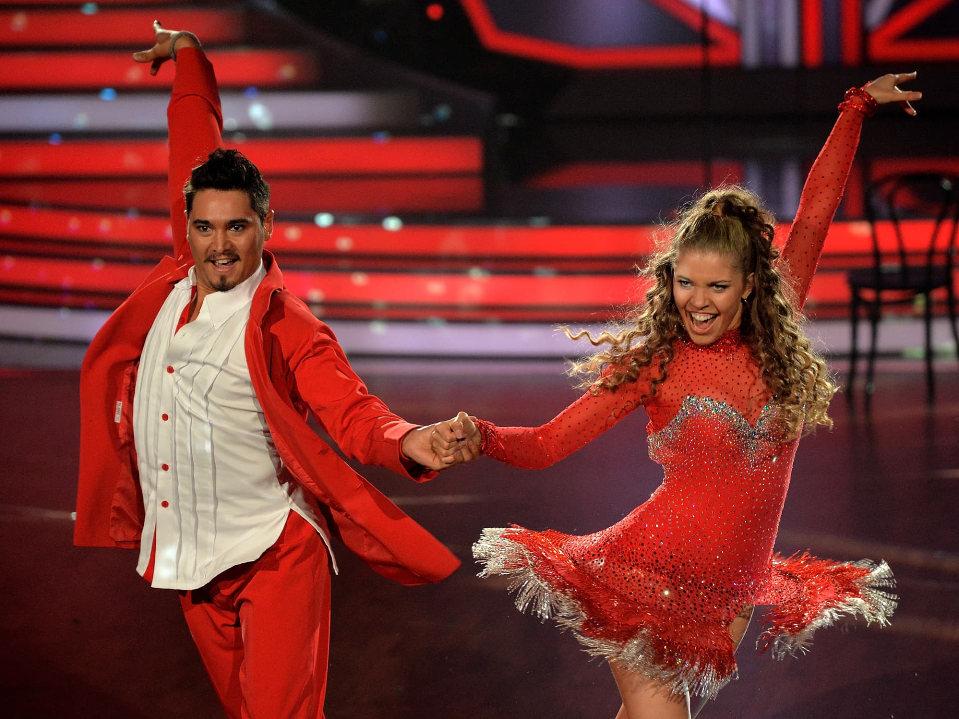 victoria-swarovski-lets-dance