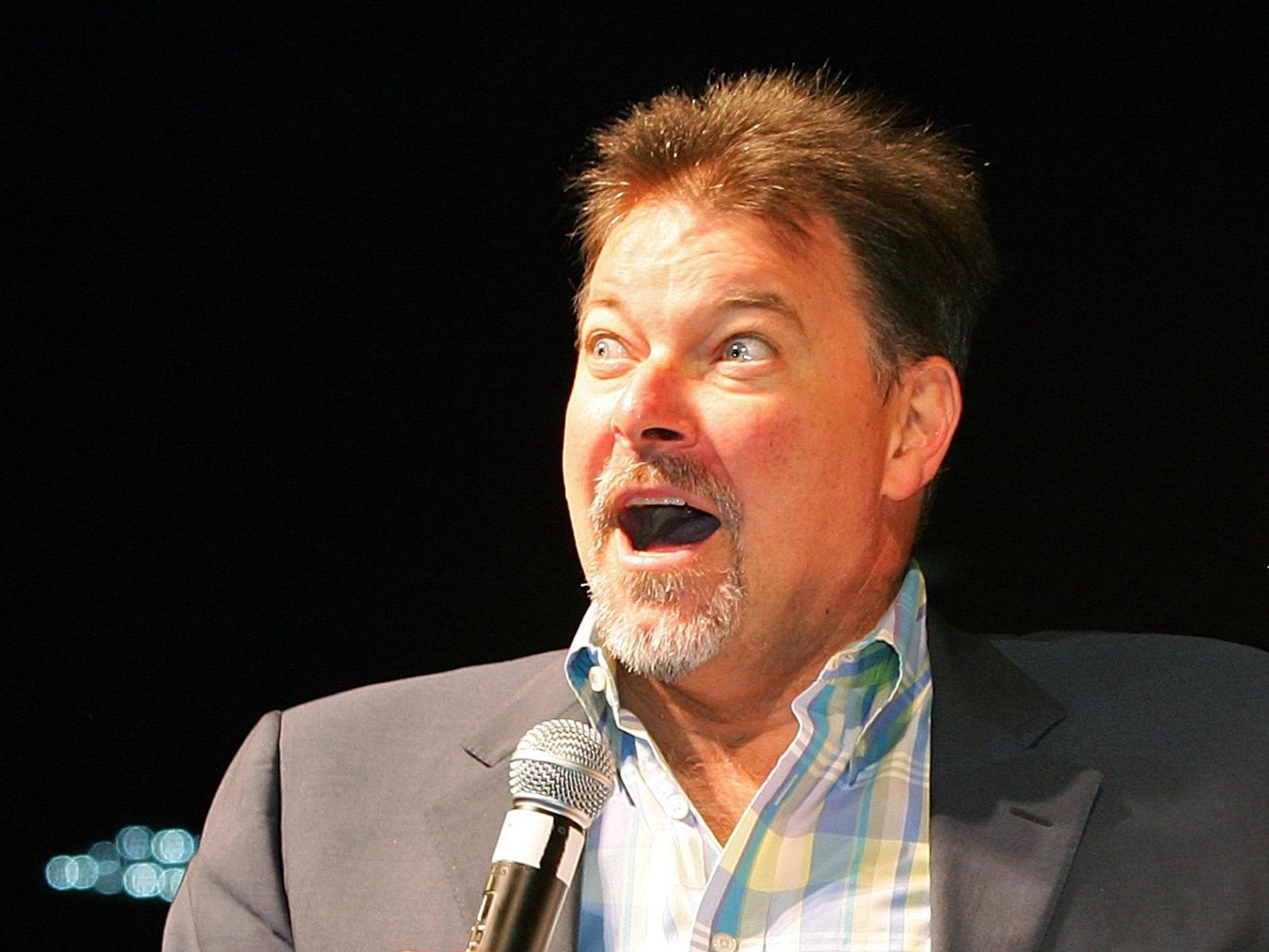 x-faktor-das-unfassbare-kommt-zurück-jonathan-frakes