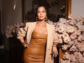 Khloé Kardashian setzt auf Cloud Nails
