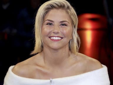 Beatrice Egli weißer Pulli 