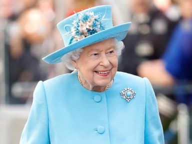 Queen lacht
