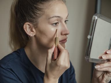 Concealer auftragen