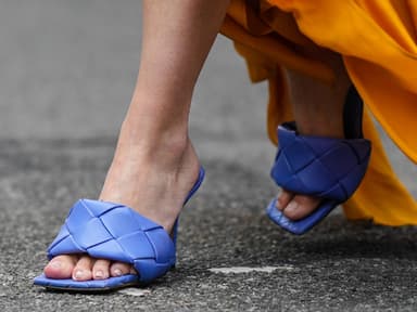 Bottega Veneta Sandalen lila