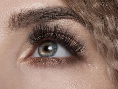 Wimpern toupieren