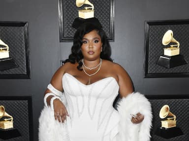 Sängerin Lizzo auf dem Roten Teppich