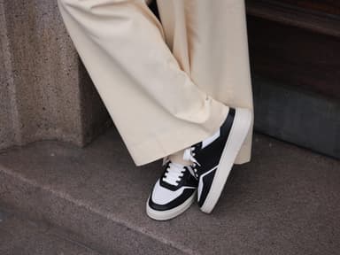Sneaker