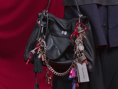 Verzierte Tasche von Balenciaga