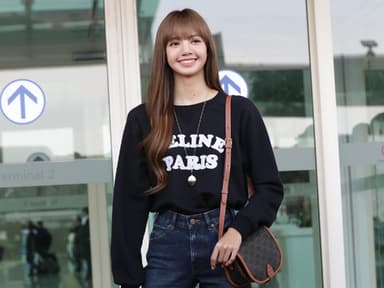 Lisa von Blackpink in Jeans