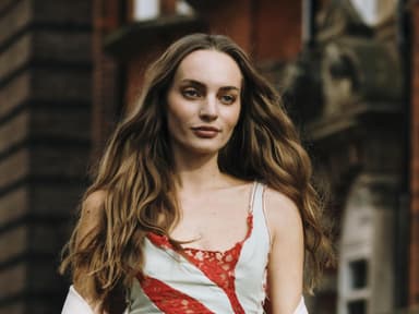 Riviera Brunette