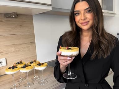 Hatice Janssen mit Mango-Mascarpone Dessert