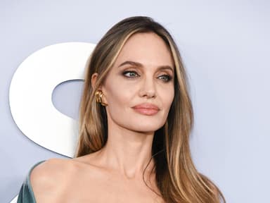 Angelina Jolie helle Haare