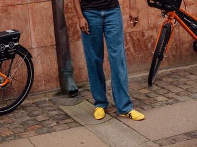 Sneaker müssen 2025 so aussehen, um Trend zu sein
