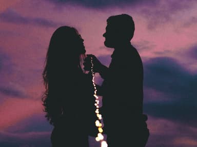 Paar vor Abendhimmel Paar vor Abendhimmel