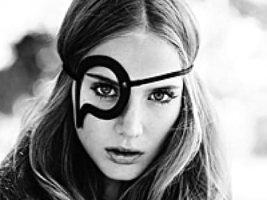 Modetrend 2012: Lack, Leder & Spitze