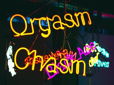 frauen-keinen-orgasmus-bekommen-sex-liebe-hoehepunkt-stimulieren-probleme