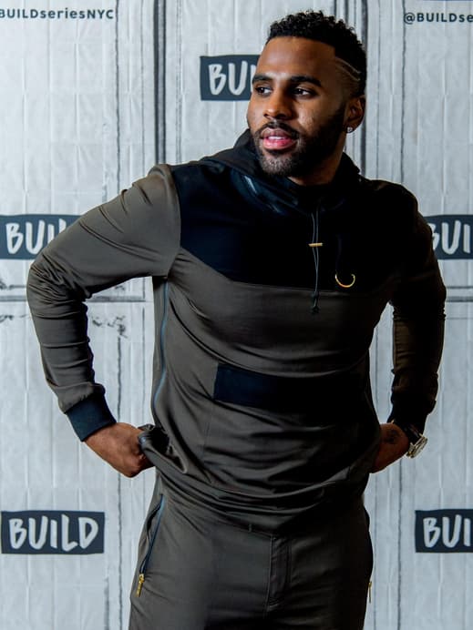 Bulge Männliche Promis mit Beulen in der Hose
