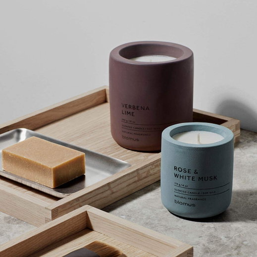 Bloome Duftkerzen Sortiert, 12 Stück – Mit Frischen Aromen Wie Pfirsich, Beeren & Lavendel, Je 2,5 Stunden Brenndauer