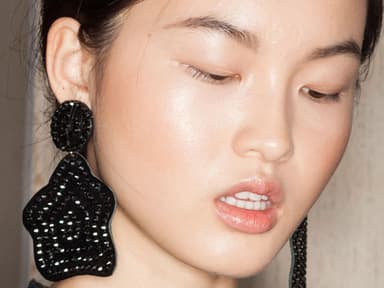 Beauty 2022: Das sind die 3 besten Foundations mit LSF