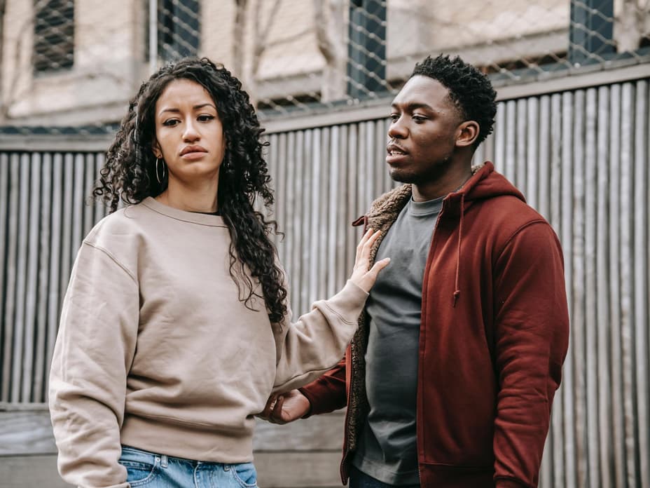 Emotionale Affäre 10 Anzeichen für emotionale Untreue