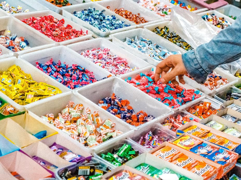 Schon gewusst? Diese Süßigkeiten aus dem Supermarkt sind vegan!