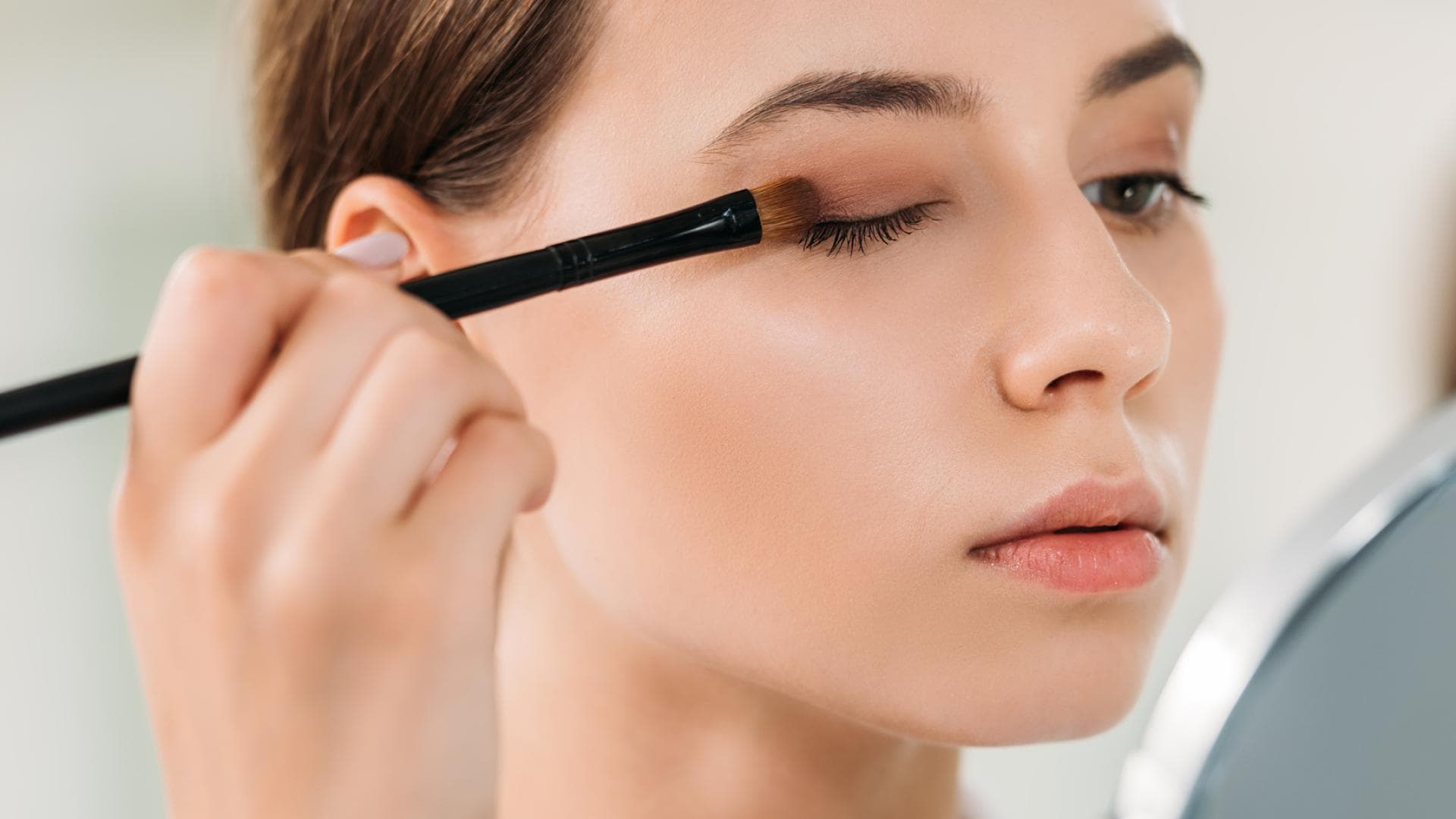 Schnelles Mum Make-up: Tipps für einen frischen und natürlichen Look