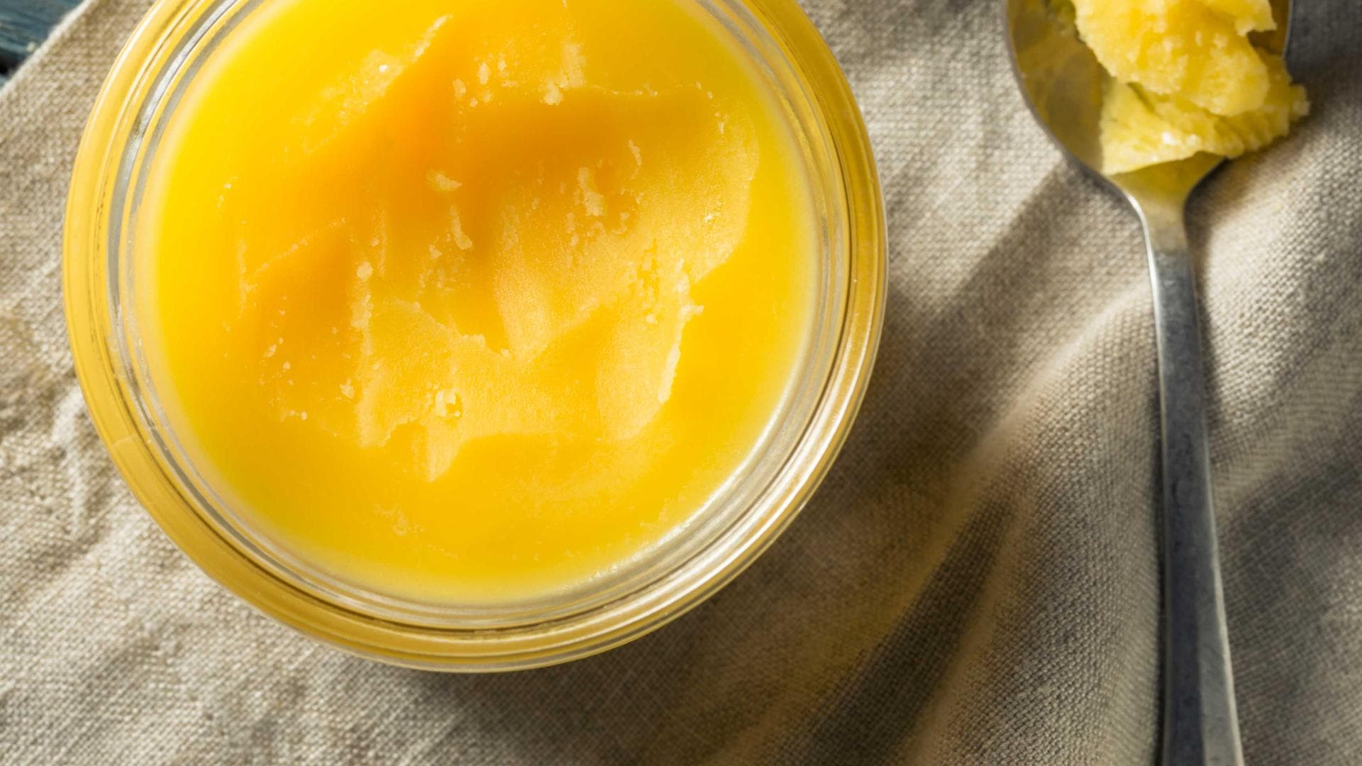 Ghee Alles über die gesunde ButterAlternative