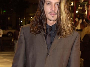 Johnny Depp Haare Mal Lang