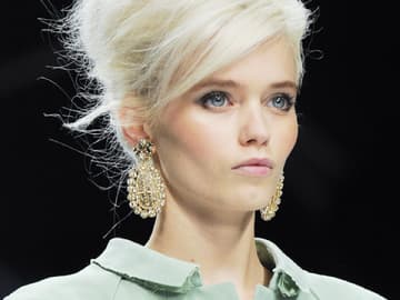 Toupierte 60er Jahre Frisur